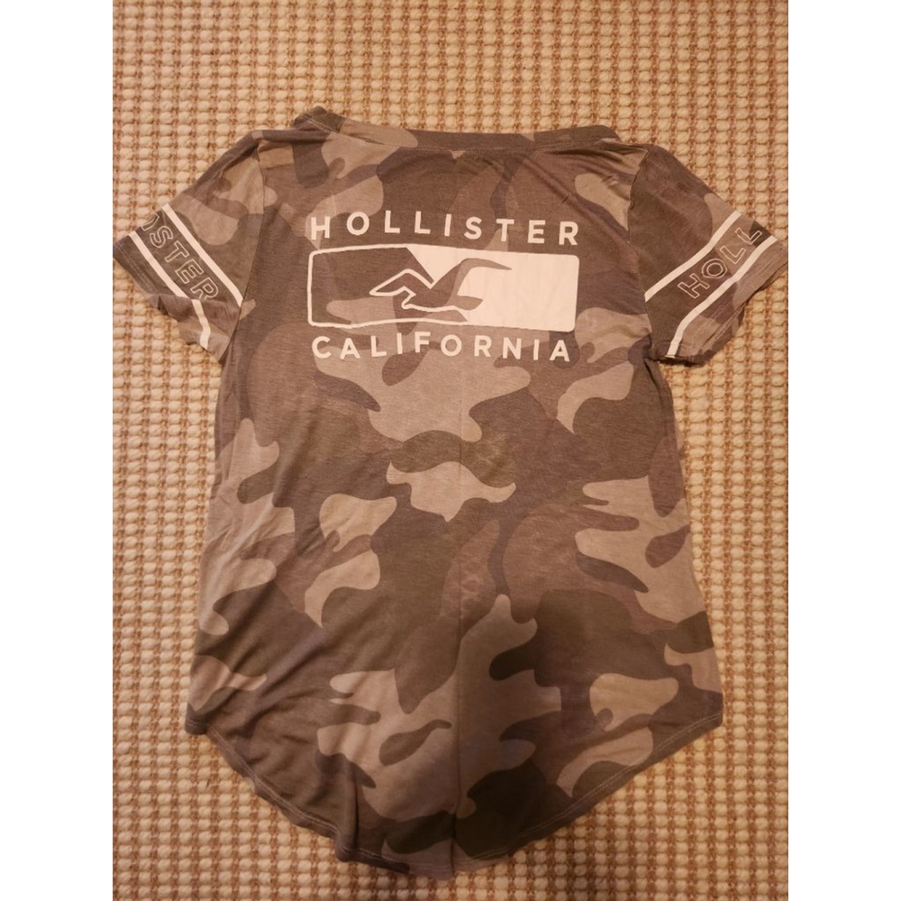 Juniors Vintage Camo Short Sleeve Tee M Cabinvcore, Preppy, Grunge Revival, NWOT - Picture 5 of 6